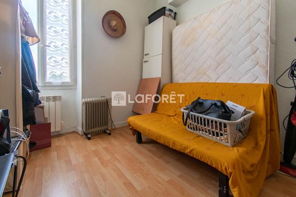 Achat immeuble Saintes - 9 pièce(s) - 162 m² - 386 000 €