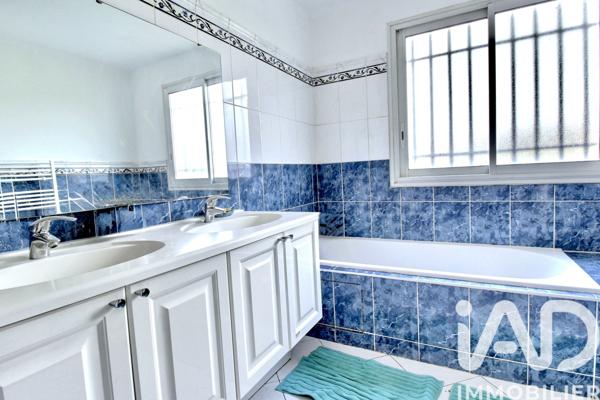 Maison à vendre 3 pièces 84 m² Vitrolles