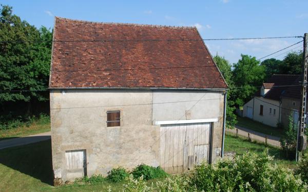 Maison à vendre    5 pièces •  Saint-Malo-en-Donziois