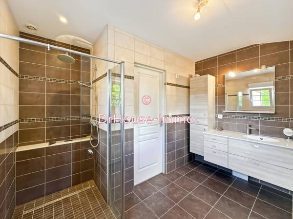 Maison à vendre 10 pièces de 182 m²