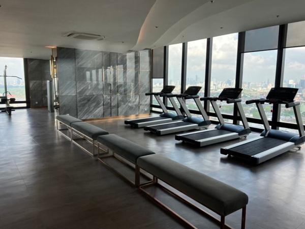 Modiz Sukhumvit 50 Condominiums modernes avec vues panoramiques près du BTS On Nut