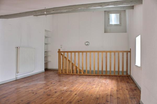 Spécial Investisseurs - Immeuble à rénover en plein coeur de Verdun