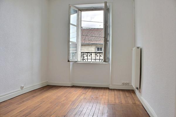 Spécial Investisseurs - Immeuble à rénover en plein coeur de Verdun