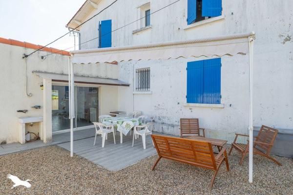 Maison à vendre 179 655 € Vaux-sur-Mer 3 p 45,8 m² DPE F