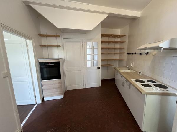 Maison à vendre 197 950 € Cognac 4 p 100 m² DPE D