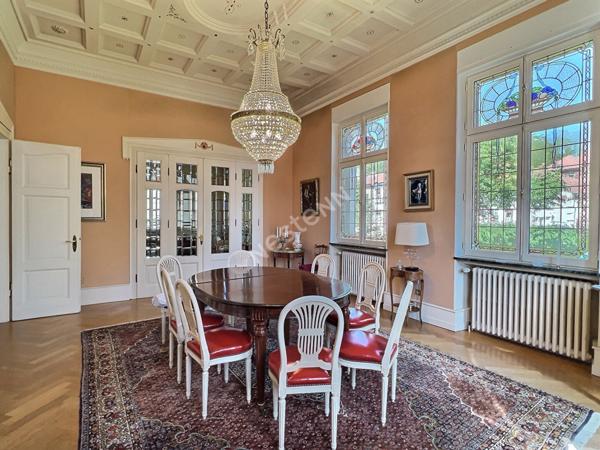 Maison individuelle d'exception - Saint-Avold - 258m2 - 11ares56 - 4 chambres