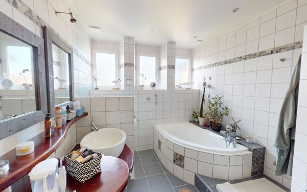 Appartement à vendre    4 pièces •  Yutz