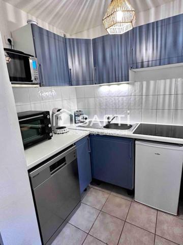 LIBRE DE BAIL + VENDU MEUBLÉ+ 1 PLACE DE STATIONNEMENT