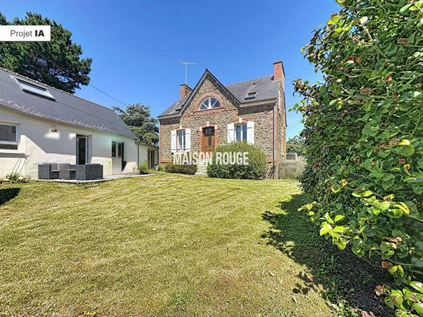 Maison en pierre rénovée avec gîte indépendant à vendre à Binic dans un environnement calme proche du centre
