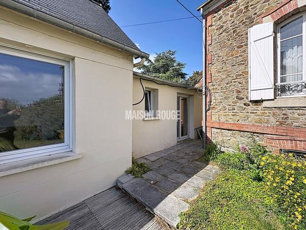 Maison en pierre rénovée avec gîte indépendant à vendre à Binic dans un environnement calme proche du centre