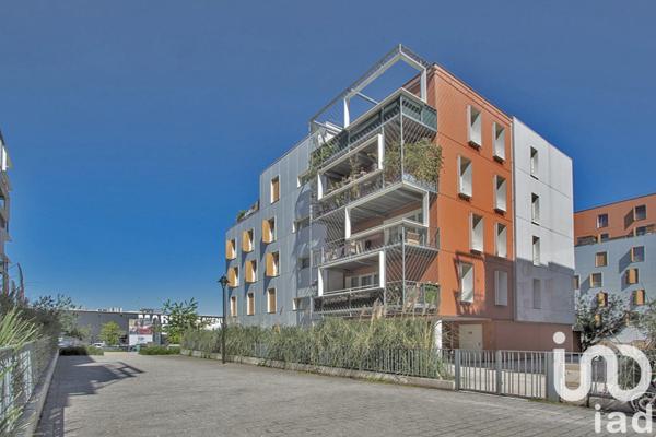 Appartement à vendre 4 pièces 82 m² Saint-Ouen-sur-Seine