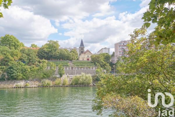 Appartement à vendre 4 pièces 82 m² Saint-Ouen-sur-Seine
