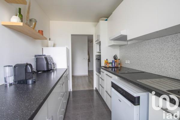 Appartement à vendre 4 pièces 82 m² Saint-Ouen-sur-Seine