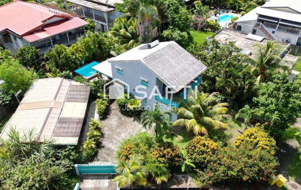 Villa T5 à deux pas de la plage + 2 bungalows T2 Les Trois-Ilets.