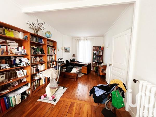 Maison traditionnelle 7 pièces de 103 m² à Argenteuil (95100)