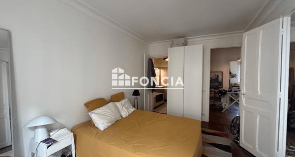 Location Appartement 2 pièces 49.38 m² - Paris 75018