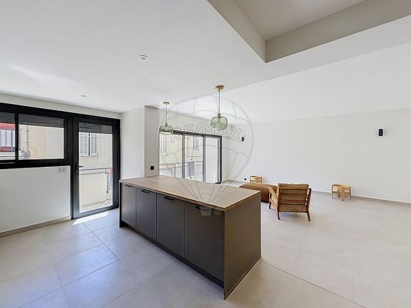 Maison 3 chambre(s) à vendre - Nîmes, Gard - 30