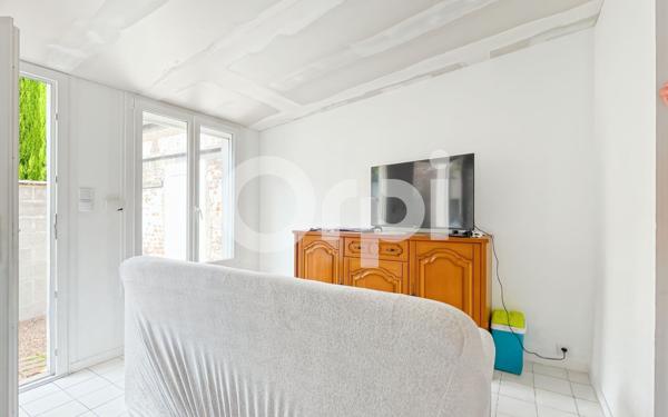 Immeuble à vendre    7 pièces • 121 m2 Évreux