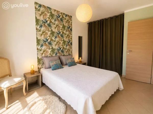 Appartement meublé T2 centre de FOLELLI