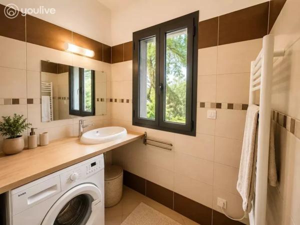 Appartement meublé T2 centre de FOLELLI