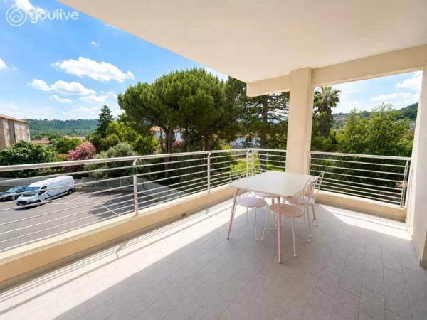 Appartement meublé T2 centre de FOLELLI