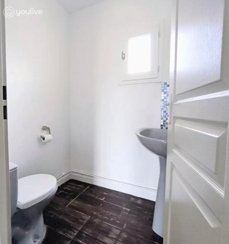 CHALLANS – MAISON RÉNOVÉE, 4 CHAMBRES, JARDIN ET COMMODITÉS À PIED