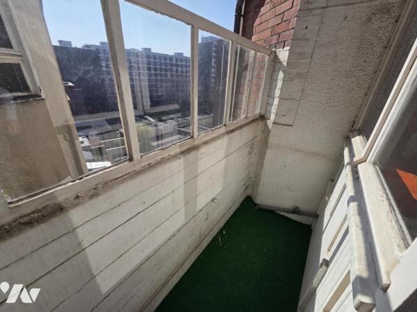 LILLE  MARECHAL LECLERC - APPARTEMENT DE 165 M2 DANS UNE SUPERBE COPROPRIETE GARAGE ET CAVE -  