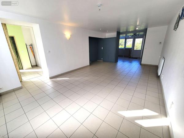 Maison à vendre à Châteaudun dans l'Eure-et-Loir (28200), ref : RCS/643   
Centre-ville