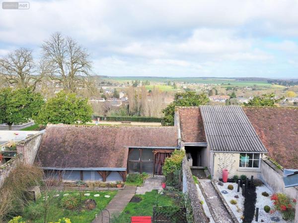 Maison à vendre à Châteaudun dans l'Eure-et-Loir (28200), ref : RCS/643   
Centre-ville