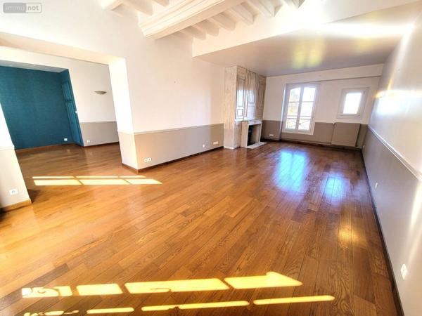 Maison à vendre à Châteaudun dans l'Eure-et-Loir (28200), ref : RCS/643   
Centre-ville