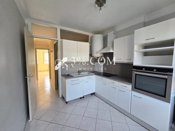 Appartement
                                                                                                                                                                                                                                                                                                                        3 pièce(s)                                                                                                                                                                                                          2 chambre(s)                                                                                                                                                                                                          80.95  m²