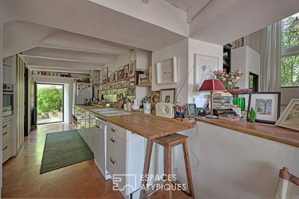 Maison de village à l’esprit bohème, avec piscine