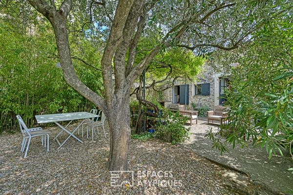 Maison de village à l’esprit bohème, avec piscine