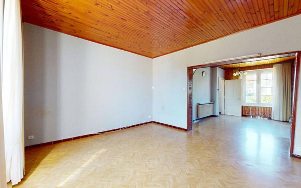 Maison à vendre    5 pièces •  Moyeuvre-Grande