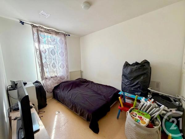 Maison à vendre  4 pièces - 80,37 m 2   ARGENTEUIL  - 95