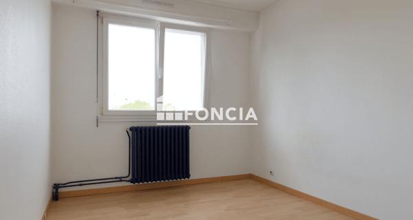 À vendre Appartement 3 pièces 62 m² - ÉVry-courcouronnes 91000
