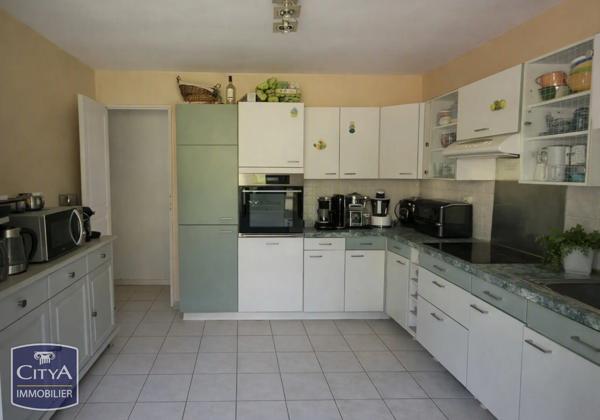 Maison à vendre 7 pièces 133.27m² Chessy (77700)