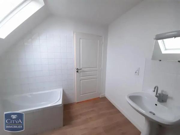 Appartement à louer 2 pièces 54.27m²