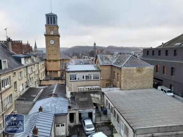 Appartement à louer 2 pièces 54.27m²