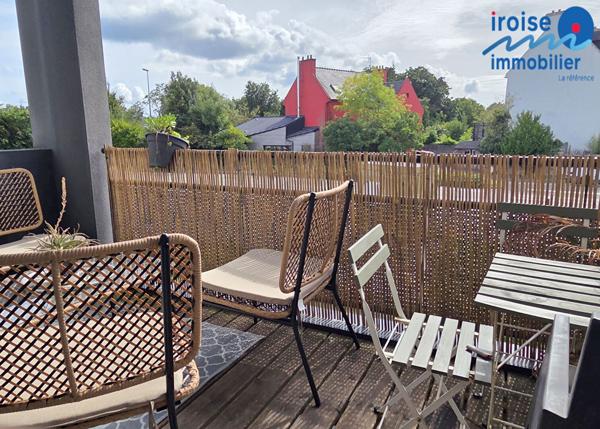 BEL APPT 2 PIECES AVEC TERRASSE