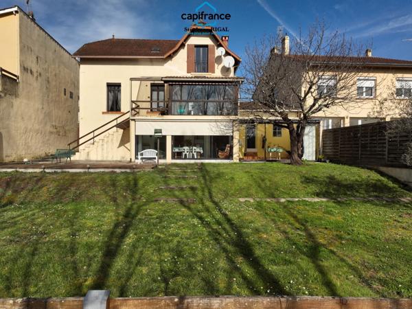Dpt Lot et Garonne (47), à vendre MONSEMPRON LIBOS maison P9 sur terrain de 486m2