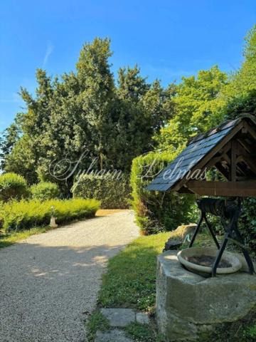 Propriete à vendre 50 pièces proche de TOURS (37)