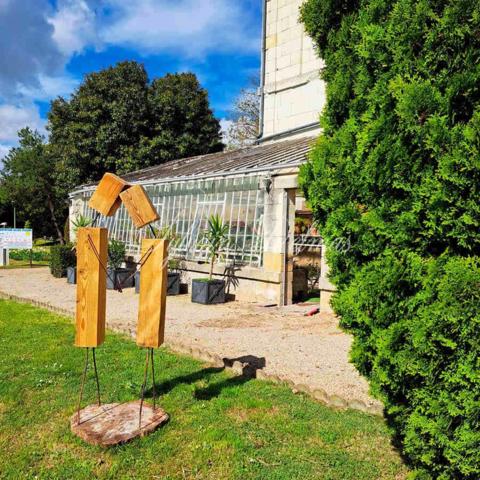 Propriete à vendre 50 pièces proche de TOURS (37)