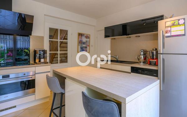 Maison à vendre    5 pièces •  Wavrin