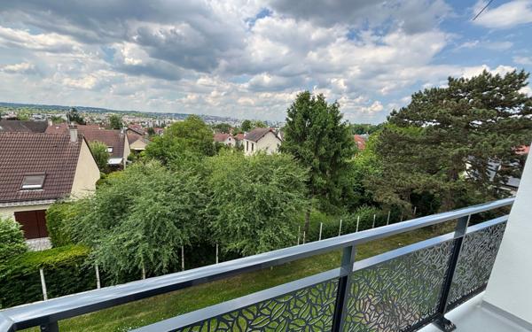 Appartement à vendre    4 pièces • 61,23 m2 L'Haÿ-les-Roses