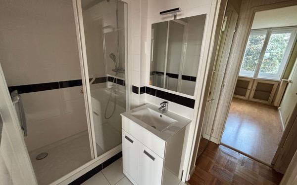 Appartement à vendre    4 pièces • 61,23 m2 L'Haÿ-les-Roses