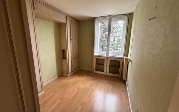 Appartement à vendre    4 pièces • 61,23 m2 L'Haÿ-les-Roses