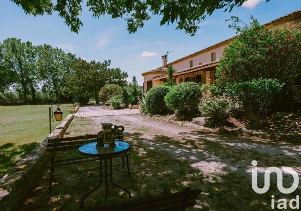 Maison à vendre 9 pièces 270 m² Cavaillon