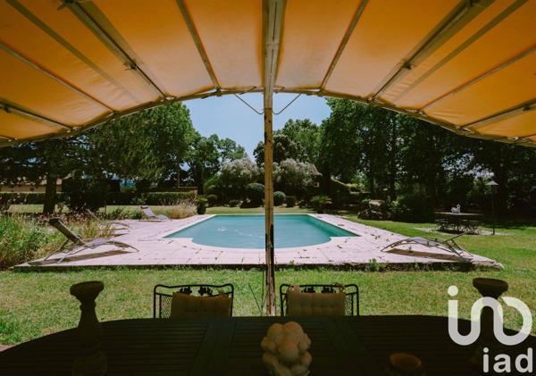 Maison à vendre 9 pièces 270 m² Cavaillon
