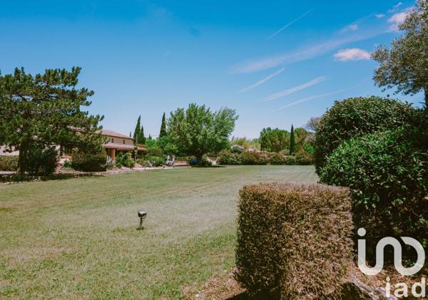 Maison à vendre 9 pièces 270 m² Cavaillon